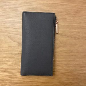 Dagne Dover Slim Wallet